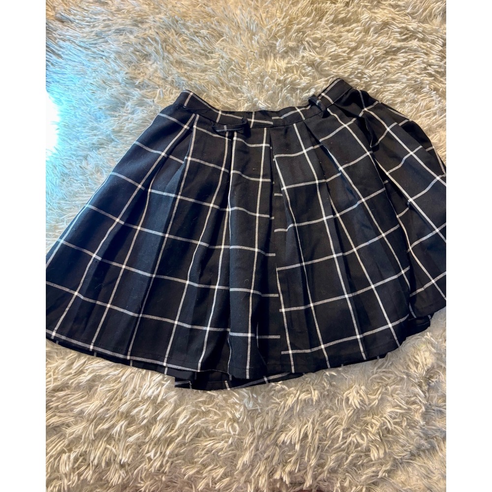 Hot Topic Black White Grid Pleated Mini Skirt Windowpane Alt Goth Punk Medium
